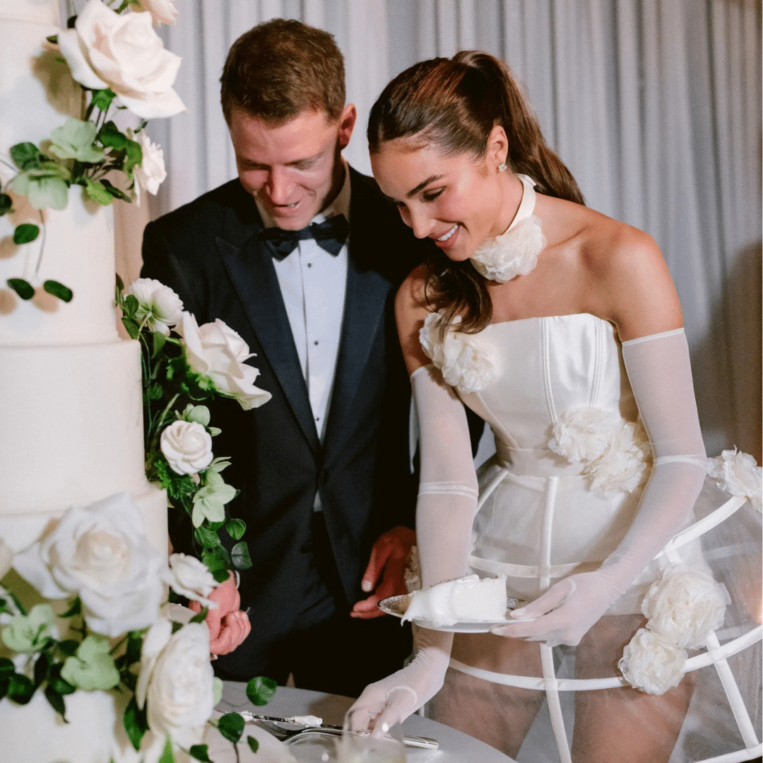 Dress to Impress The ManyDress Wedding Trend Pure Invitation